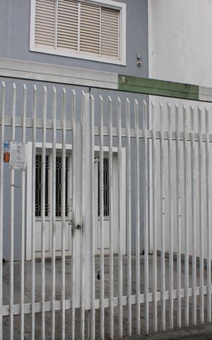 Casa à venda com 120m², 5 quartos e 2 vagasFachada