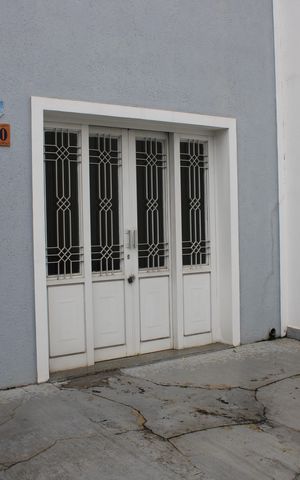Casa à venda com 120m², 5 quartos e 2 vagasFachada