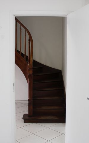 Casa à venda com 120m², 5 quartos e 2 vagasSala 2