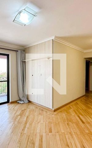 Apartamento à venda com 86m², 3 quartos e 2 vagas Apartamento à venda com 86m², 3 quartos e 2 vagasSala