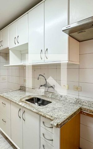 Apartamento à venda com 86m², 3 quartos e 2 vagas Apartamento à venda com 86m², 3 quartos e 2 vagasCozinha