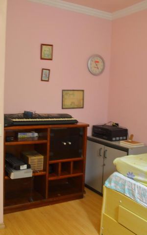 Casa à venda com 65m², 2 quartos e 2 vagasQuarto 2