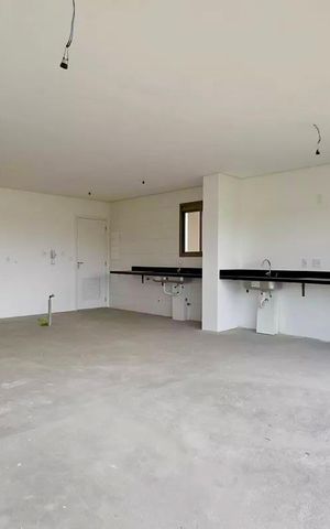 Apartamento à venda com 150m², 3 quartos e 3 vagas Apartamento à venda com 150m², 3 quartos e 3 vagasSala