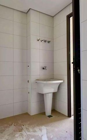 Apartamento à venda com 150m², 3 quartos e 3 vagas Apartamento à venda com 150m², 3 quartos e 3 vagasÁrea de Serviço