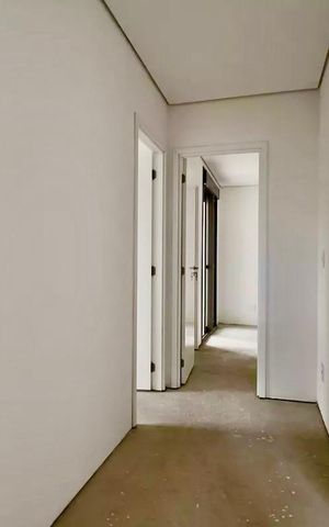 Apartamento à venda com 150m², 3 quartos e 3 vagas Apartamento à venda com 150m², 3 quartos e 3 vagasCorredor