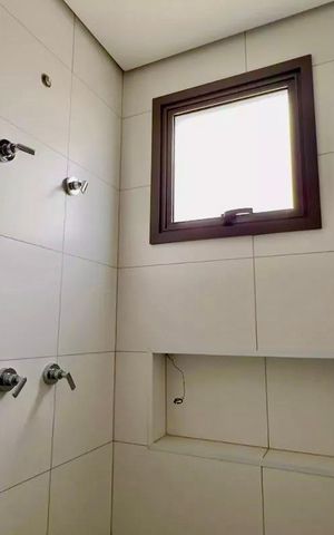 Apartamento à venda com 150m², 3 quartos e 3 vagas Apartamento à venda com 150m², 3 quartos e 3 vagasBanheiro 2