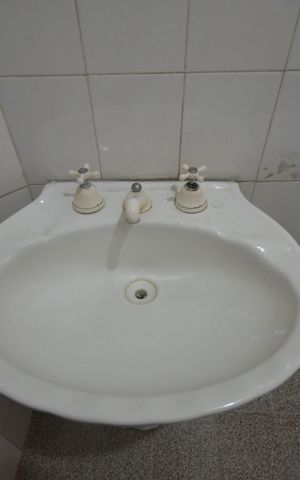 Casa para alugar com 120m², 2 quartos e 1 vagaBanheiro Social