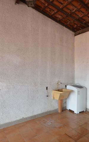Casa para alugar com 120m², 2 quartos e 1 vagaÁrea de Serviço