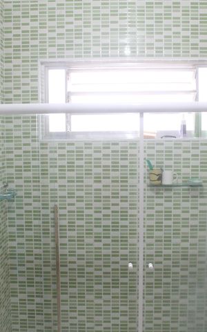 Casa à venda com 200m², 3 quartos e 2 vagasBanheiro 1