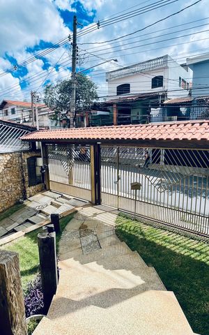 Casa para alugar com 496m², 5 quartos e 8 vagas