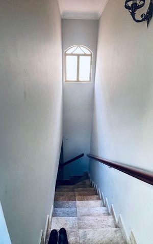 Casa para alugar com 496m², 5 quartos e 8 vagas