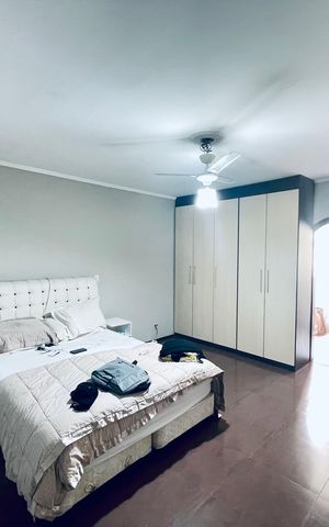 Casa para alugar com 496m², 5 quartos e 8 vagas