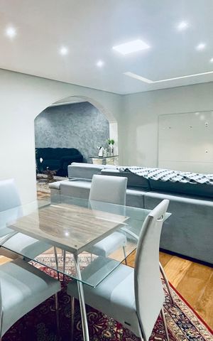 Casa para alugar com 496m², 5 quartos e 8 vagas