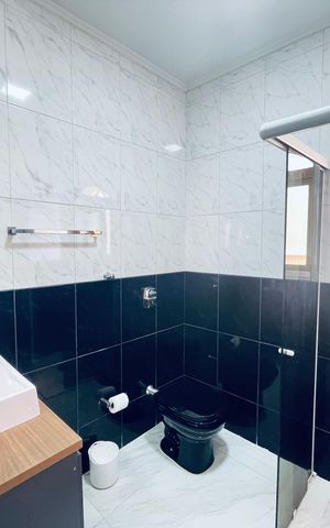 Casa para alugar com 496m², 5 quartos e 8 vagas
