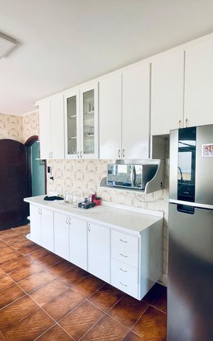 Casa para alugar com 496m², 5 quartos e 8 vagas