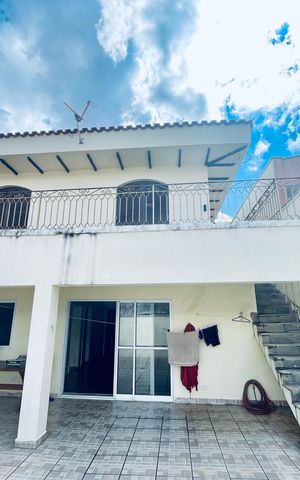 Casa para alugar com 496m², 5 quartos e 8 vagas