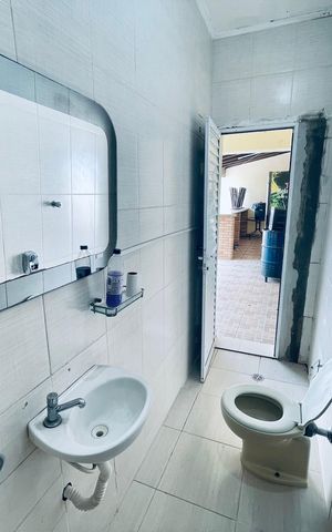 Casa para alugar com 496m², 5 quartos e 8 vagas