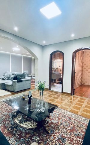 Casa para alugar com 496m², 5 quartos e 8 vagas