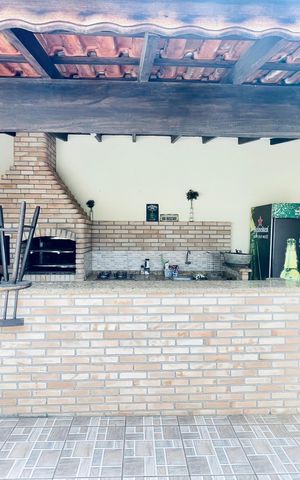 Casa para alugar com 496m², 5 quartos e 8 vagas