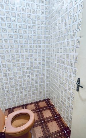 Casa para alugar com 496m², 5 quartos e 8 vagas