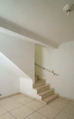 Casa para alugar com 70m², 4 quartos e 2 vagas Casa para alugar com 70m², 4 quartos e 2 vagasCozinha 2