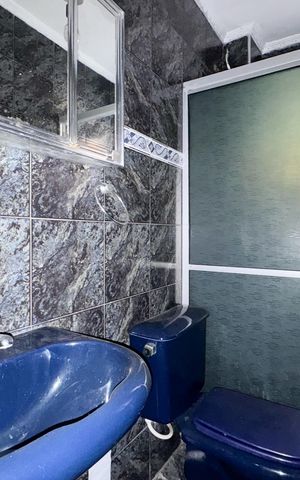 Casa para alugar com 70m², 4 quartos e 2 vagas Casa para alugar com 70m², 4 quartos e 2 vagasBanheiro Social 2