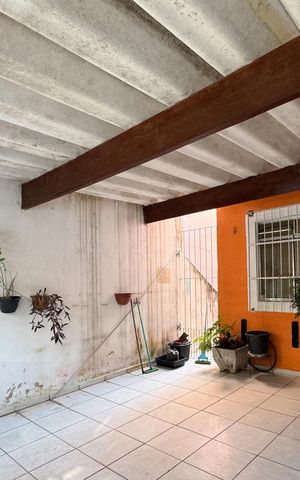 Casa para alugar com 70m², 4 quartos e 2 vagas Casa para alugar com 70m², 4 quartos e 2 vagasGaragem