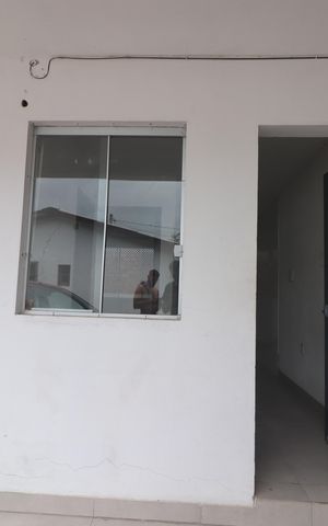 Casa de condomínio para alugar com 290m², 9 quartos e 4 vagasFachada kit net 03