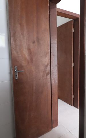 Casa de condomínio para alugar com 290m², 9 quartos e 4 vagasBanheiro kit net 03