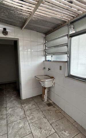 Apartamento à venda com 140m², 1 quarto e sem vagaÁrea de Serviço