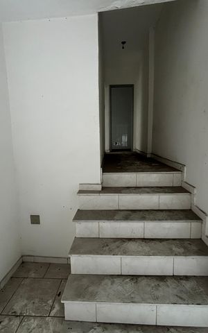 Apartamento à venda com 140m², 1 quarto e sem vagaÁrea comum
