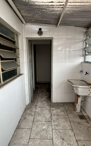 Apartamento à venda com 140m², 1 quarto e sem vagaÁrea de Serviço