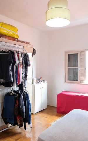 Casa à venda com 303m², 5 quartos e 3 vagasQuarto 2 casa 1