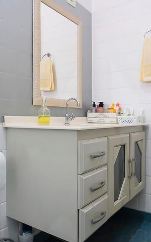Casa à venda com 303m², 5 quartos e 3 vagasBanheiro casa 1
