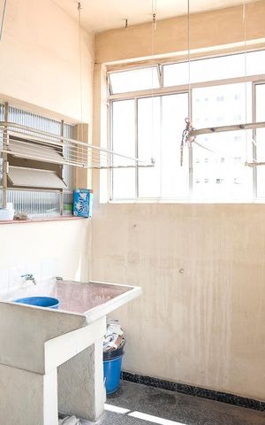 Casa à venda com 303m², 5 quartos e 3 vagasárea de serviço casa 2
