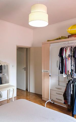 Casa à venda com 303m², 5 quartos e 3 vagasQuarto 2 casa 1