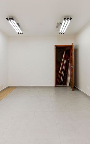 Casa para alugar com 240m², 3 quartos e 2 vagas Casa para alugar com 240m², 3 quartos e 2 vagasQuarto de Serviço