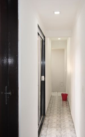 Casa para alugar com 250m², 5 quartos e 1 vagaCorredor