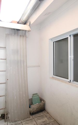 Casa para alugar com 250m², 5 quartos e 1 vagaÁrea de circulação