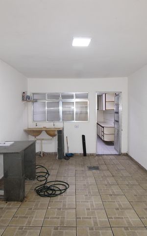 Casa para alugar com 250m², 5 quartos e 1 vagaÁrea de serviço/Área gourmet