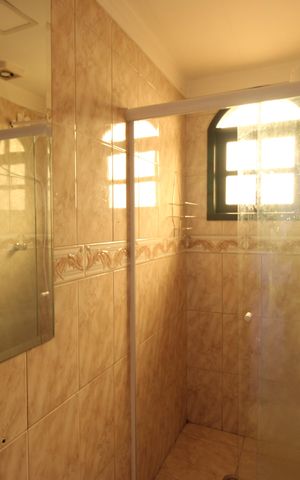 Casa para alugar com 250m², 5 quartos e 1 vagaBanheiro da Suíte