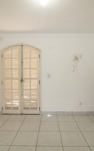 Casa para alugar com 250m², 5 quartos e 1 vagaQuarto 5