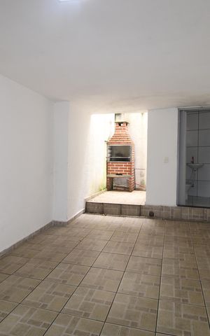 Casa para alugar com 250m², 5 quartos e 1 vagaÁrea de serviço/Área gourmet