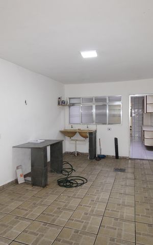 Casa para alugar com 250m², 5 quartos e 1 vagaÁrea de serviço/Área gourmet
