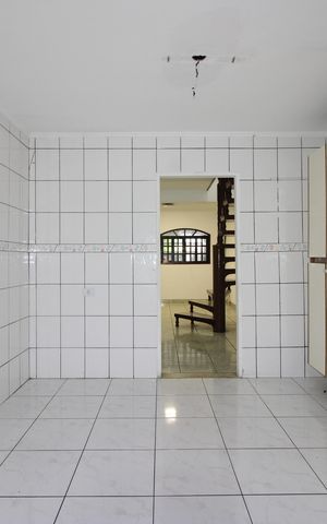 Casa para alugar com 250m², 5 quartos e 1 vagaCozinha