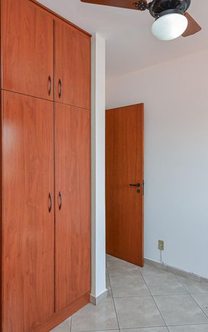 Casa à venda com 195m², 4 quartos e 4 vagas Casa à venda com 195m², 4 quartos e 4 vagasQuarto 1