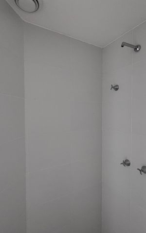 Apartamento à venda com 98m², 2 quartos e 1 vaga Apartamento à venda com 98m², 2 quartos e 1 vagaBanheiro Social