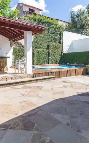 Casa à venda com 208m², 3 quartos e 3 vagasQuintal