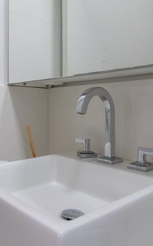 Casa à venda com 208m², 3 quartos e 3 vagasBanheiro Social