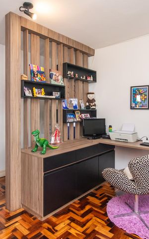 Casa à venda com 208m², 3 quartos e 3 vagasEscritório